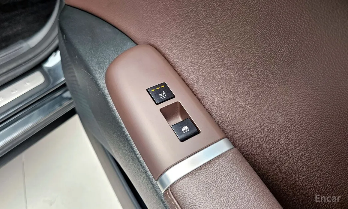 Фото 19 - Hyundai Grandeur