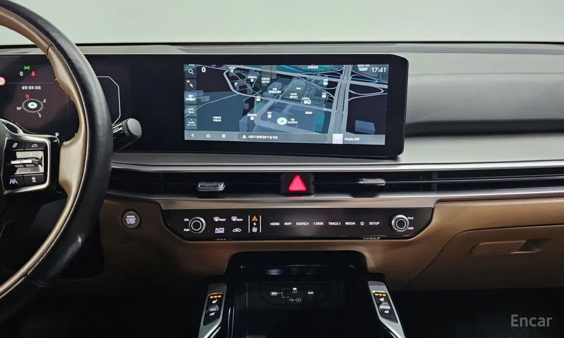 Фото 14 - Kia Sorento