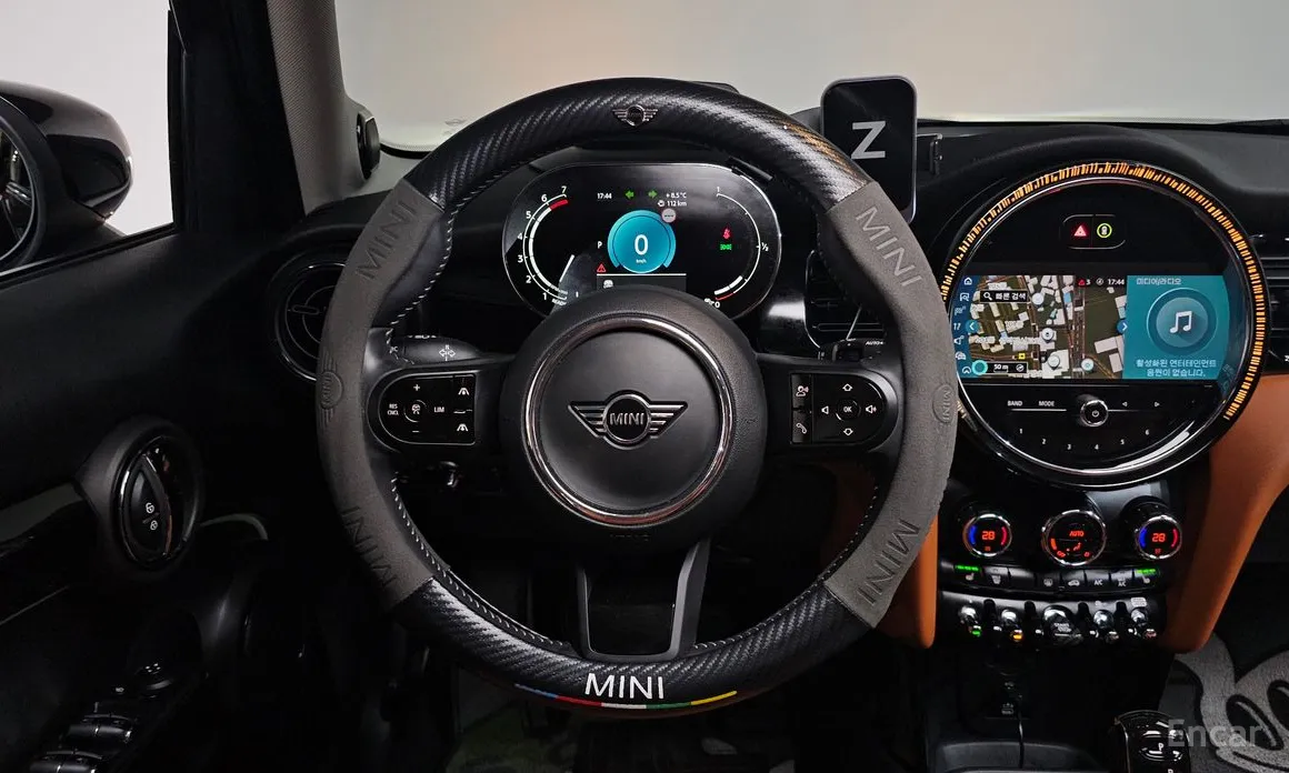 Фото 13 - Mini Cooper