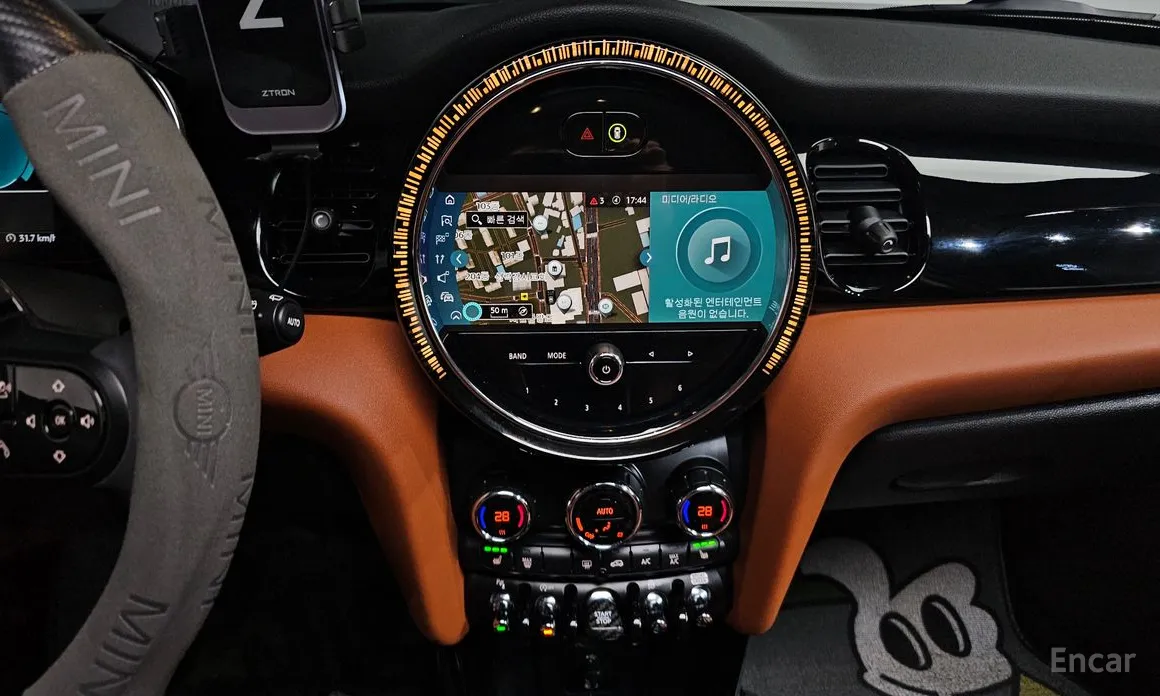 Фото 14 - Mini Cooper