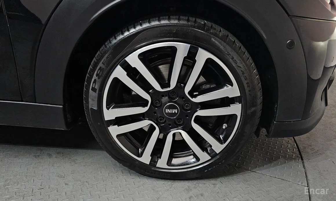 Фото 5 - Mini Cooper