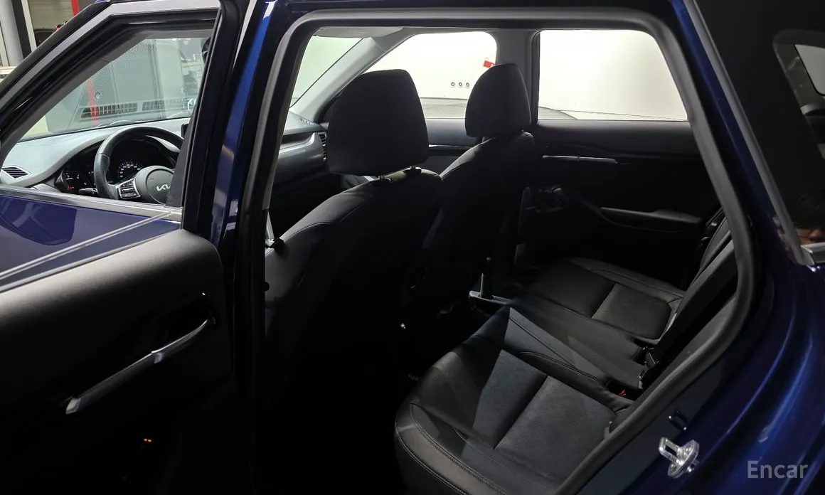 Фото 11 - Kia Seltos