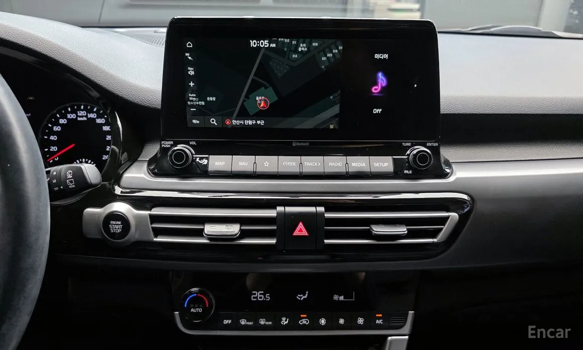 Фото 19 - Kia Seltos