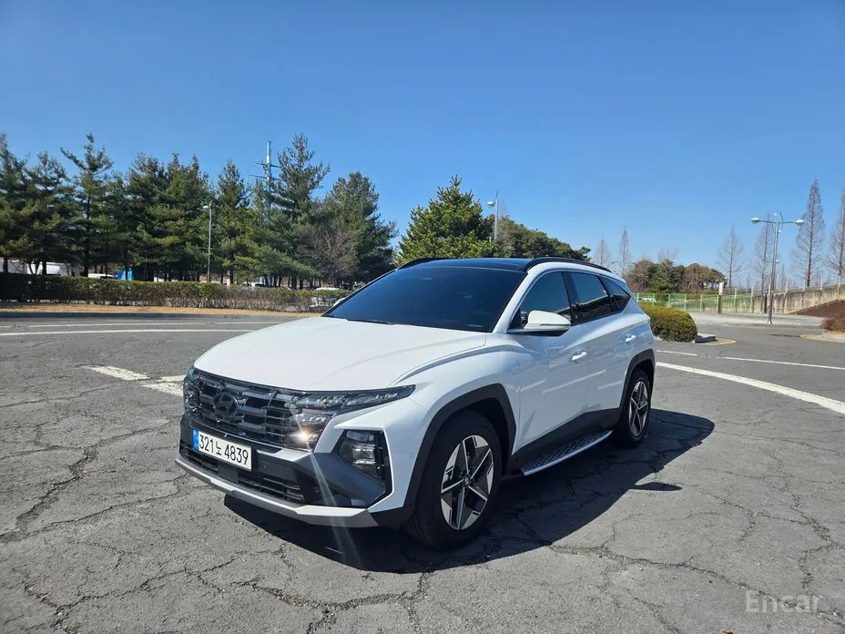 Фото 2 - Hyundai Tucson