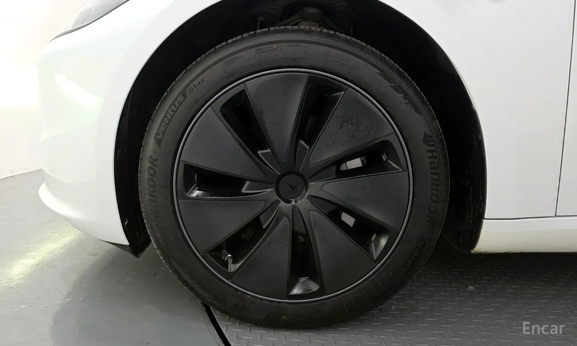 Фото 5 - Tesla Model 3