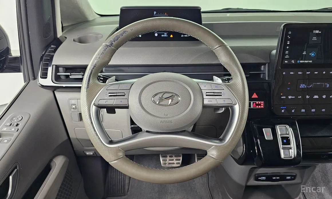 Фото 14 - Hyundai Staria