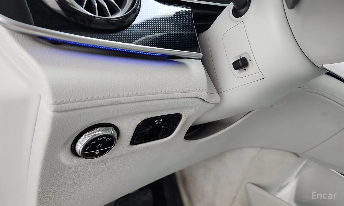 Фото 14 - Mercedes-Benz EQE