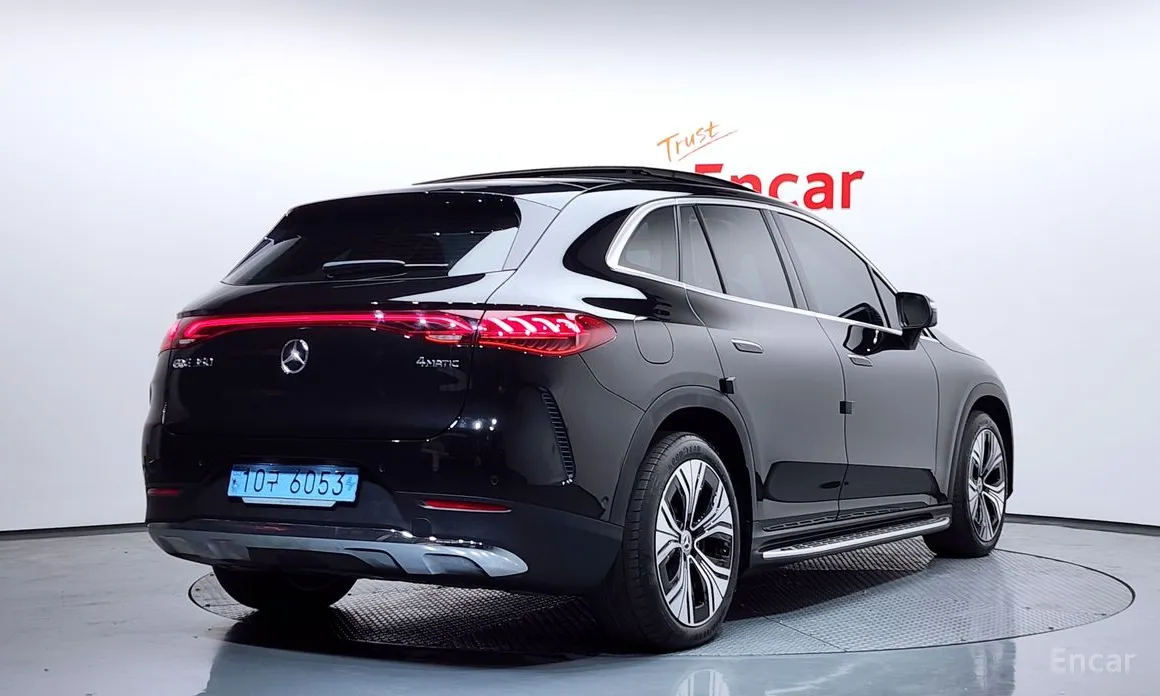 Фото 2 - Mercedes-Benz EQE