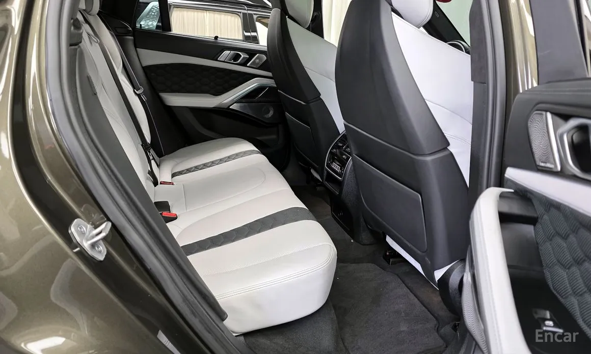 Фото 12 - BMW X6 M