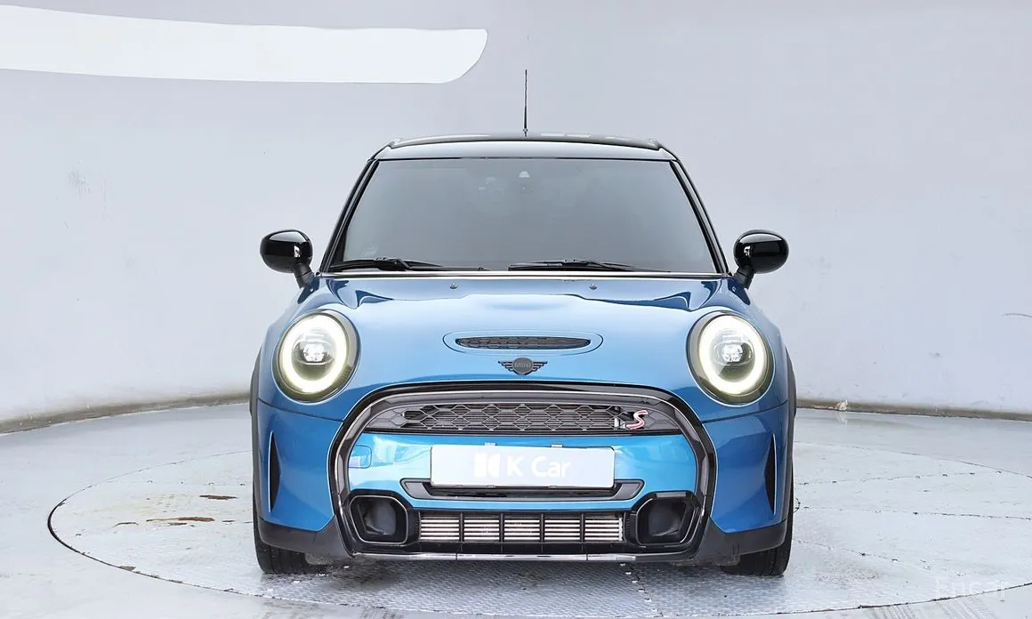 Фото 2 - Mini Cooper