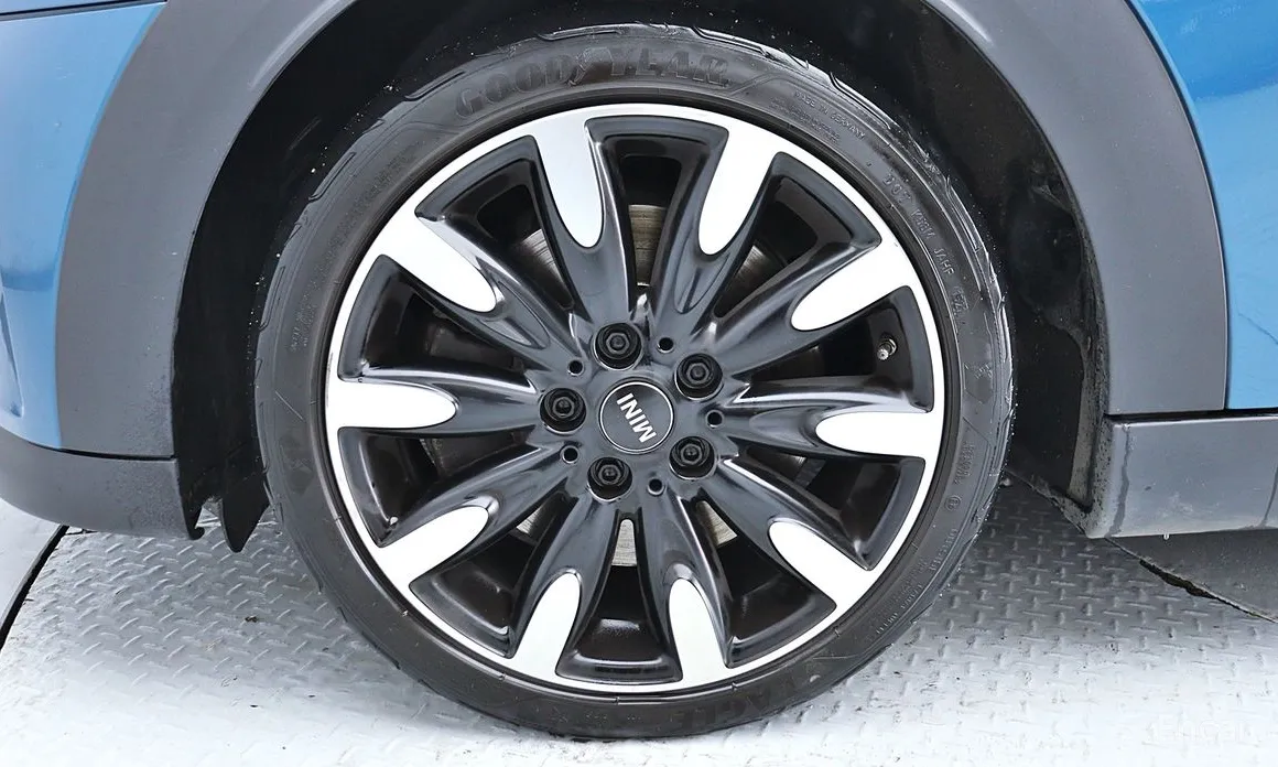 Фото 5 - Mini Cooper