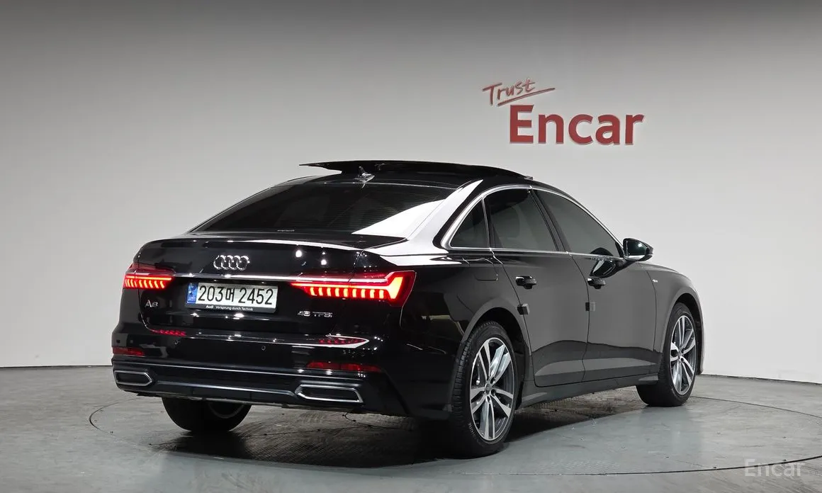 Фото 2 - Audi A6