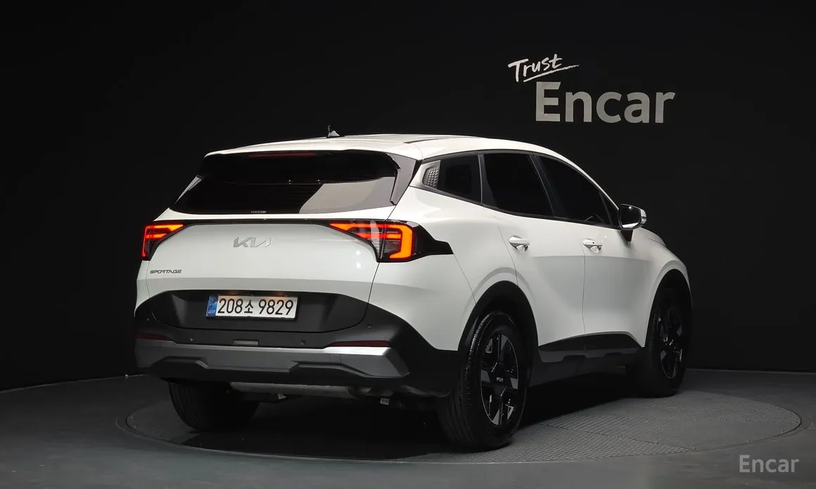 Фото 2 - Kia Sportage