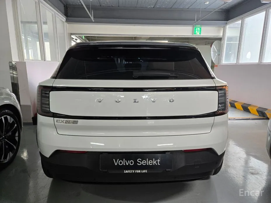 Фото 3 - Volvo EX30