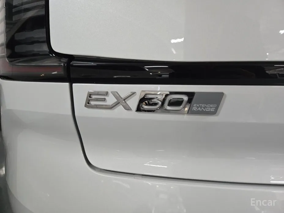 Фото 4 - Volvo EX30