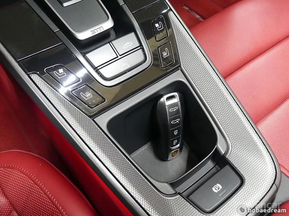 Фото 18 - Porsche 911