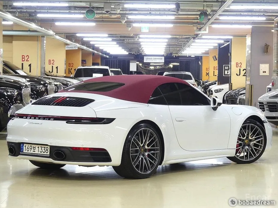 Фото 3 - Porsche 911