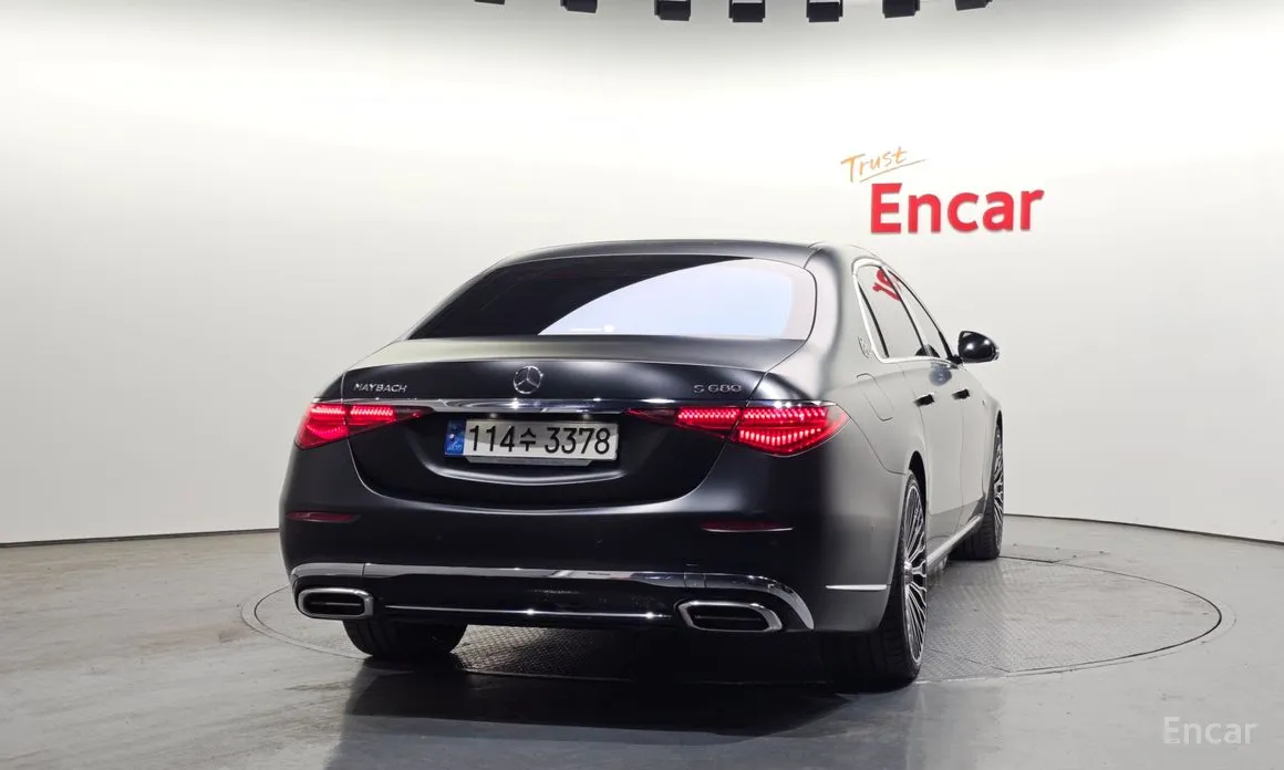 Photo 4 - Mercedes-Benz S-Class