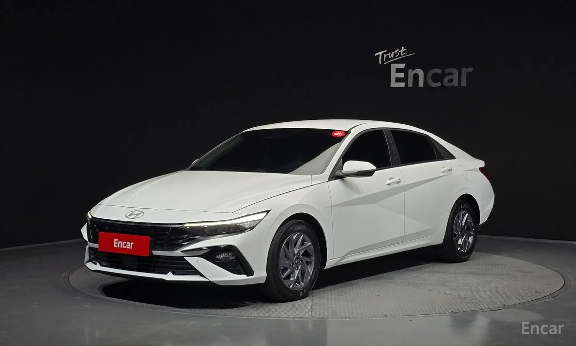 Фото 1 - Hyundai Avante