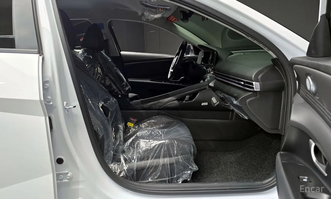 Фото 10 - Hyundai Avante