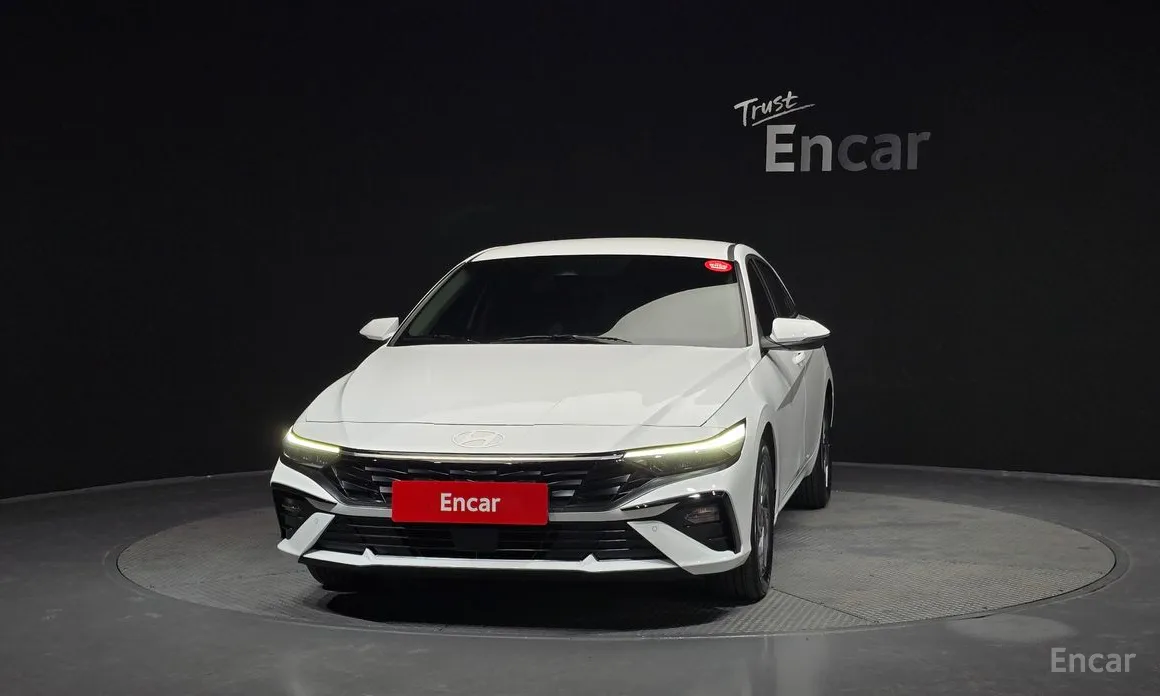 Фото 3 - Hyundai Avante