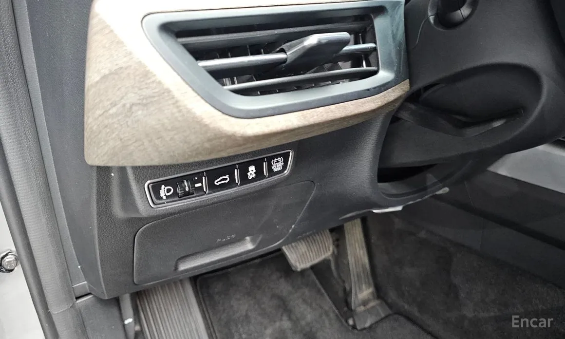 Фото 18 - Kia K8