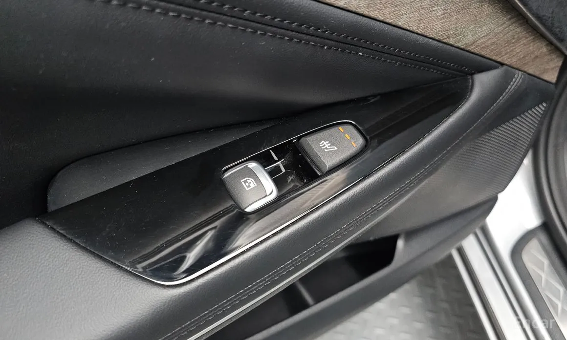 Фото 19 - Kia K8