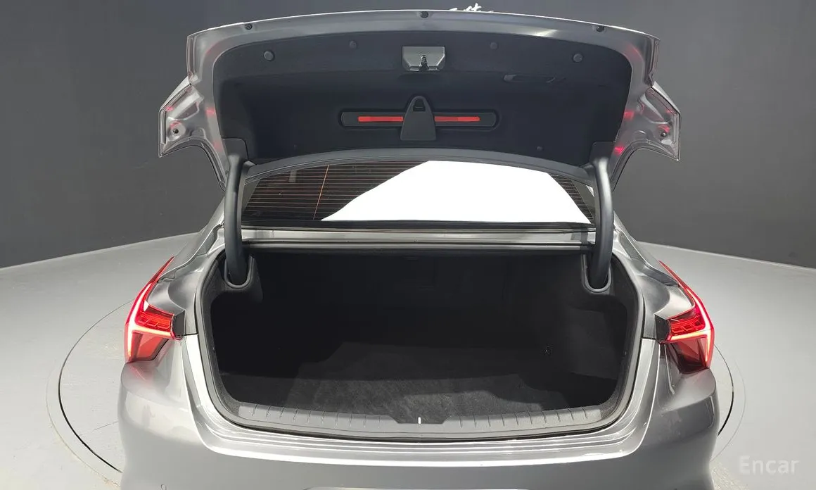 Фото 20 - Kia K8