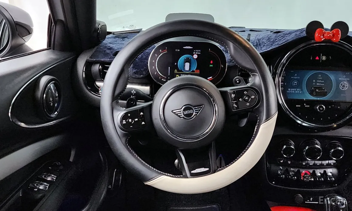 Фото 13 - Mini Clubman