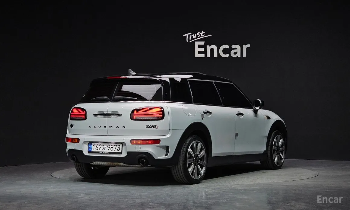 Фото 2 - Mini Clubman