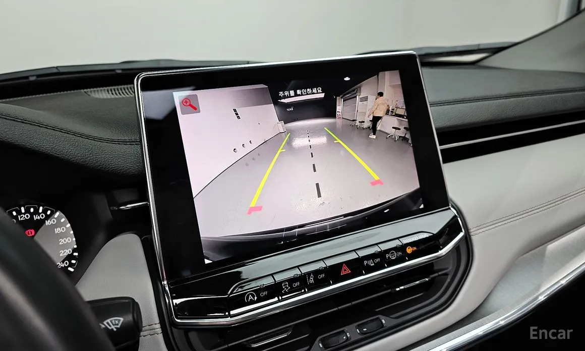 Фото 15 - Jeep Compass