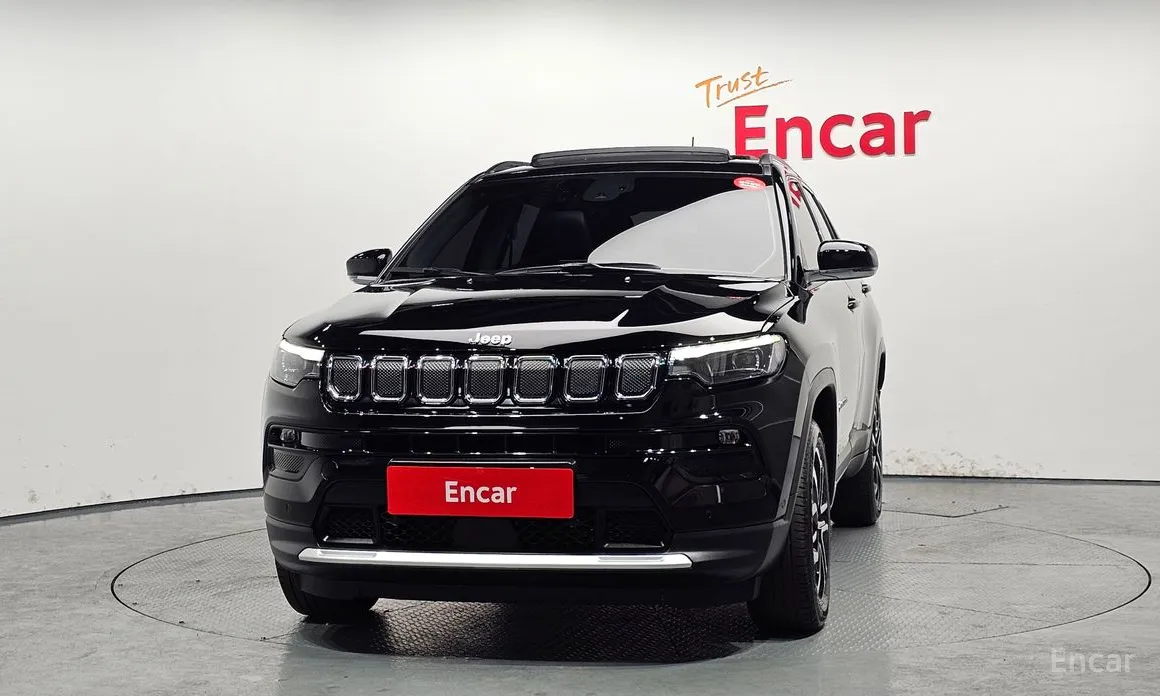 Фото 3 - Jeep Compass