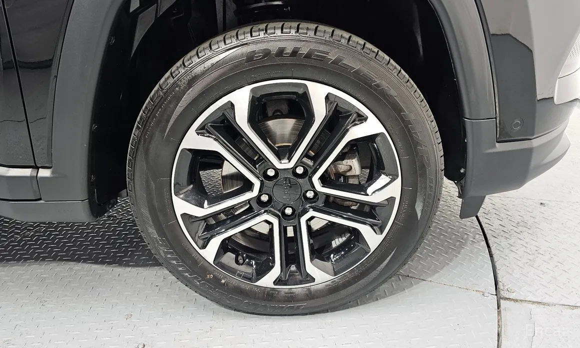 Фото 5 - Jeep Compass