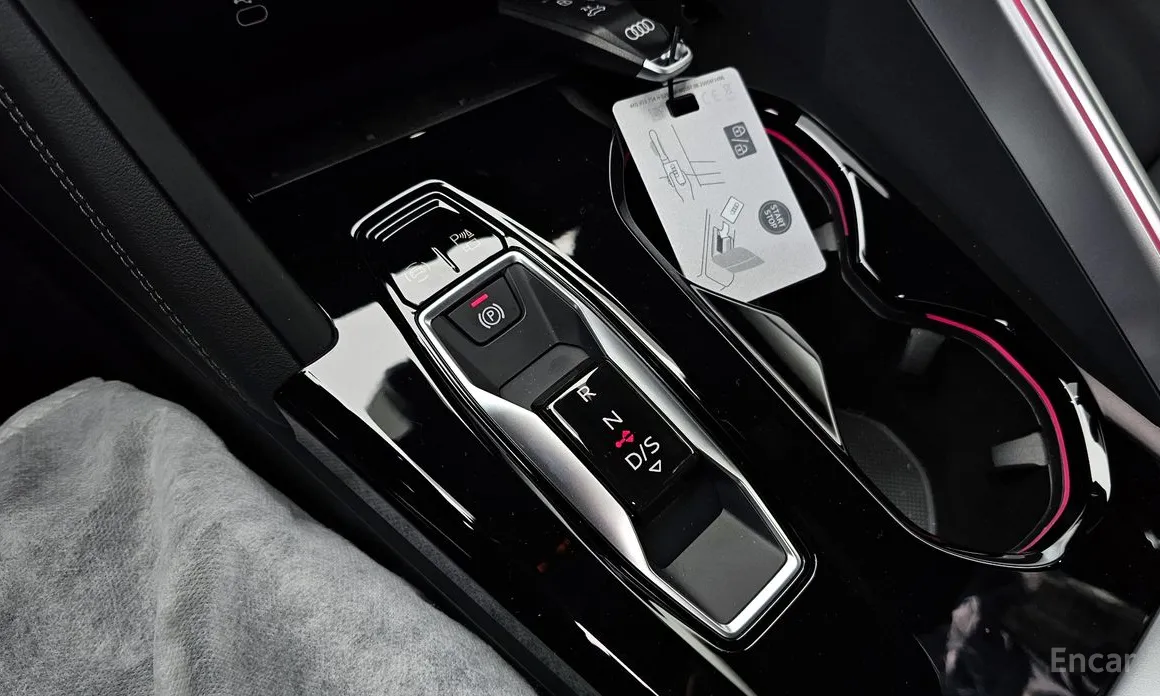 Фото 9 - Audi Q5