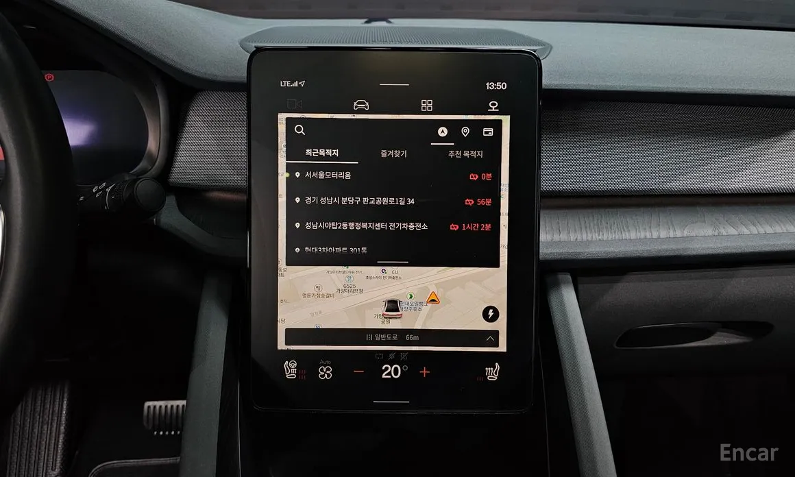 Фото 14 - Polestar 2