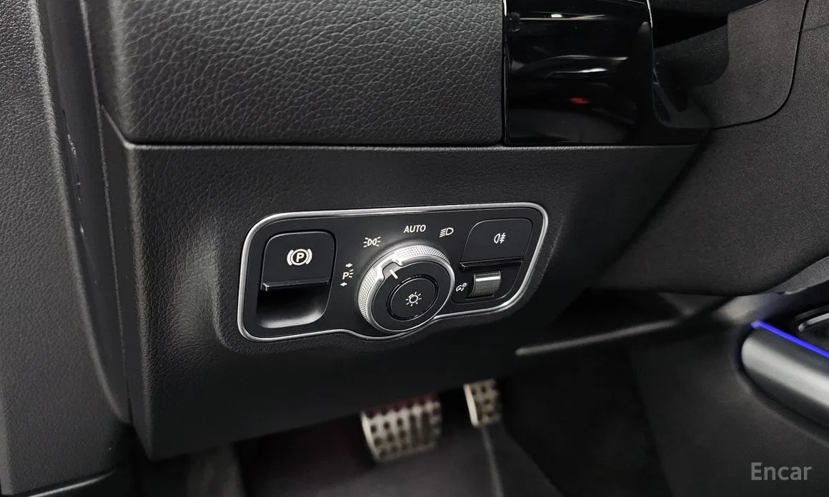 Фото 19 - Mercedes-Benz EQA