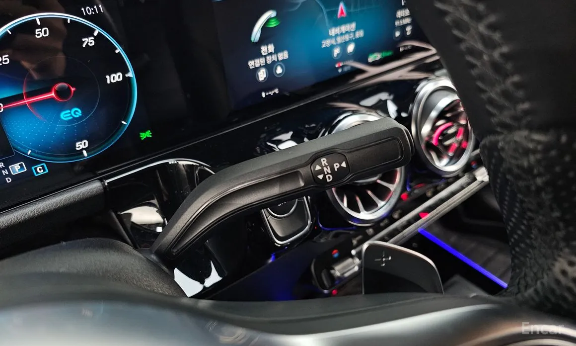 Фото 9 - Mercedes-Benz EQA