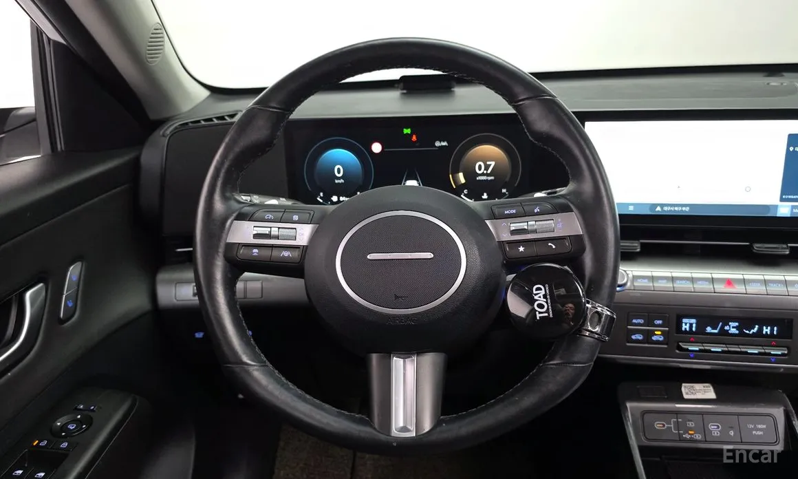 Фото 13 - Hyundai Kona