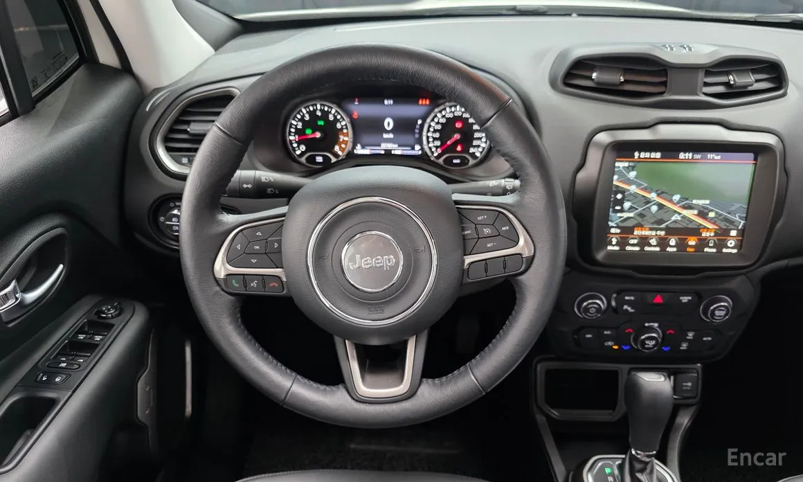 Фото 14 - Jeep Renegade