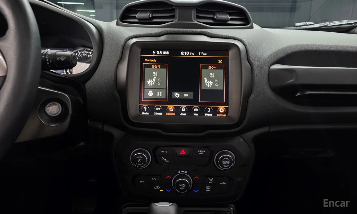 Фото 15 - Jeep Renegade