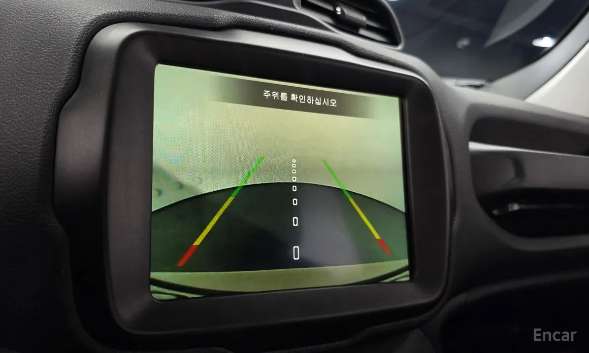 Фото 17 - Jeep Renegade