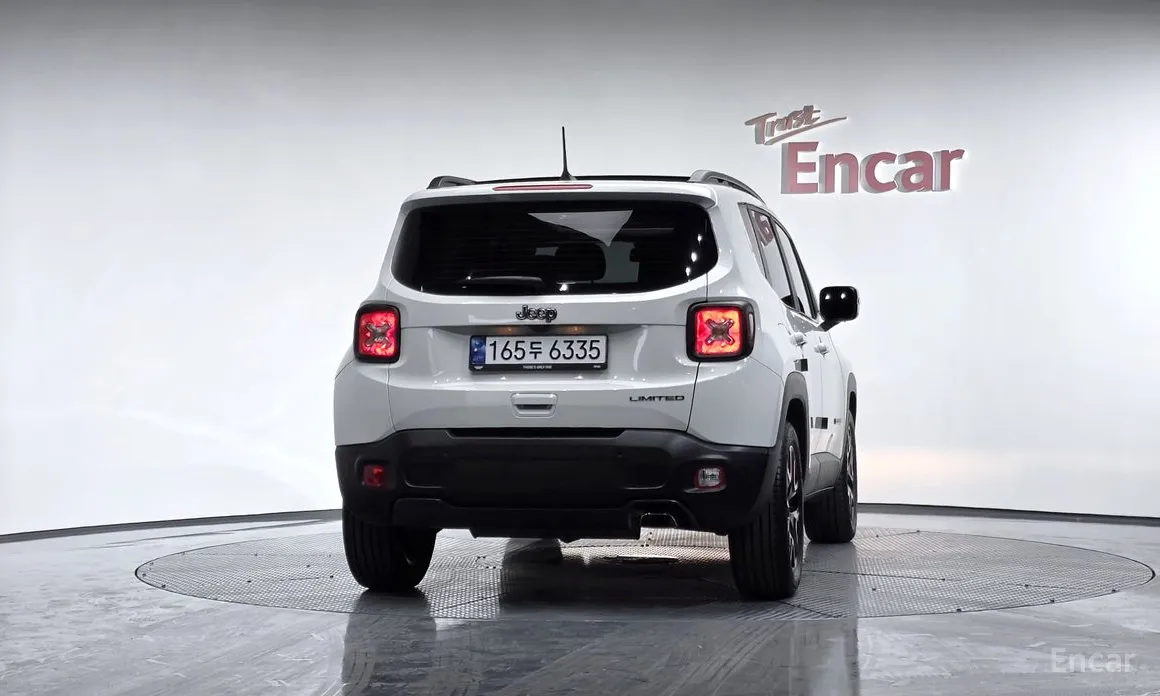 Фото 4 - Jeep Renegade