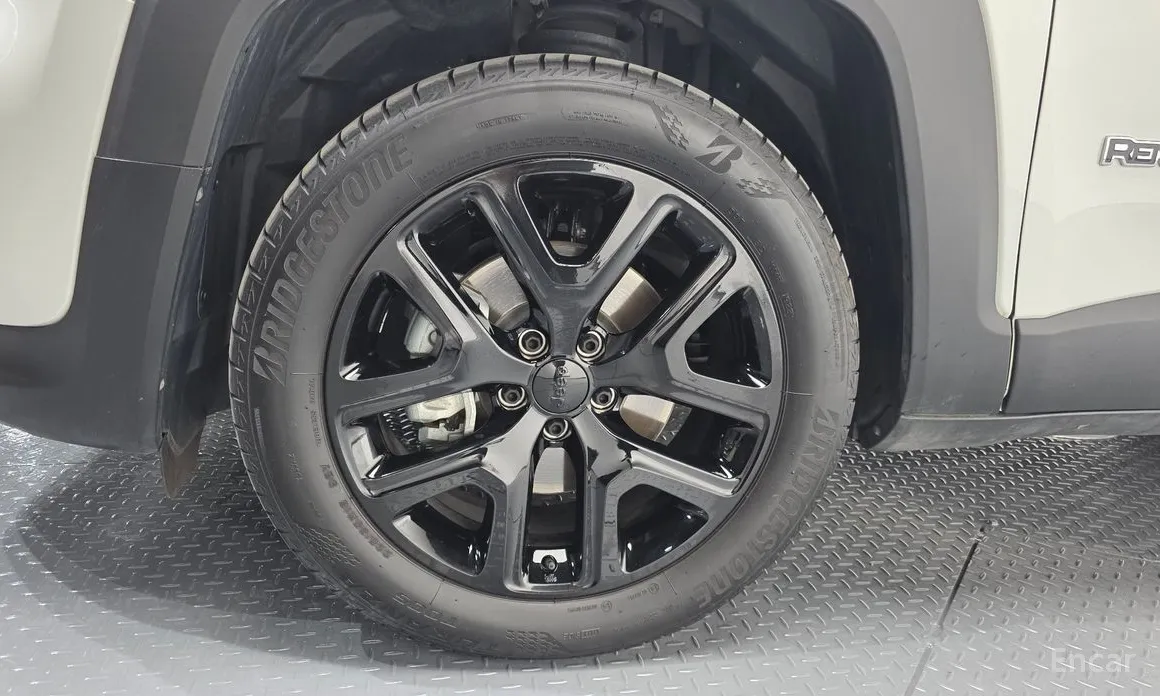 Фото 5 - Jeep Renegade