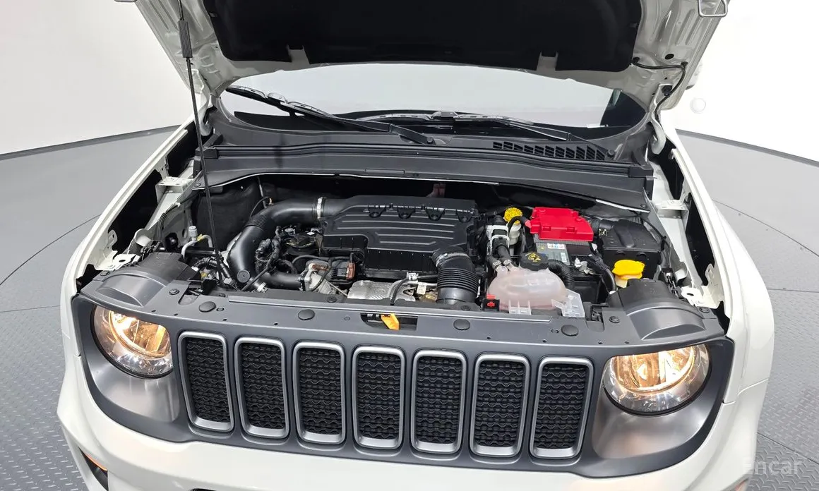 Фото 6 - Jeep Renegade