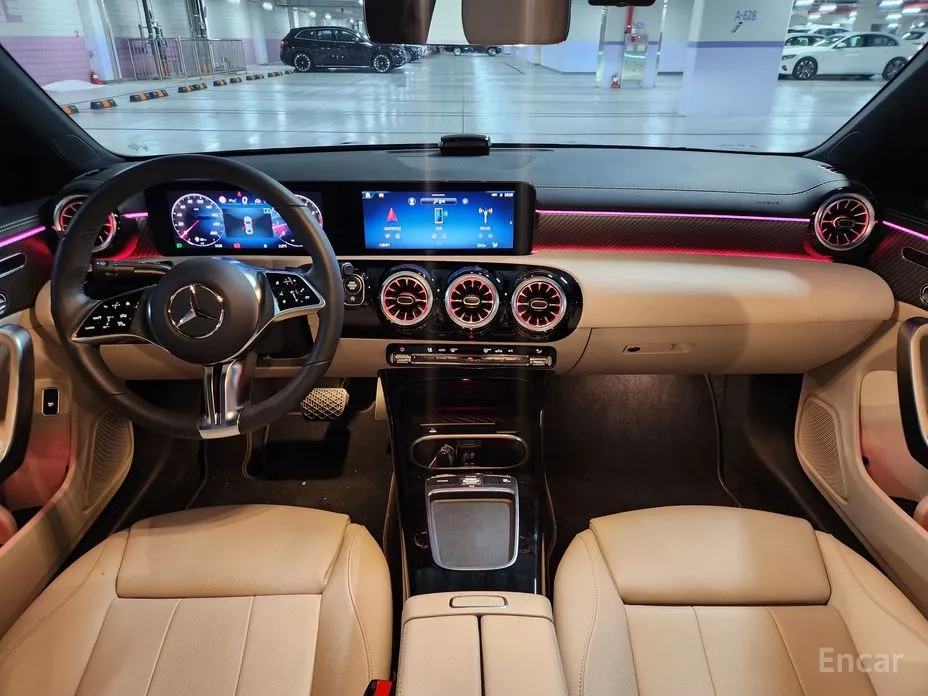 Фото 12 - Mercedes-Benz CLA-Class