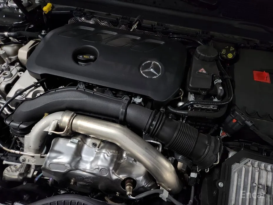 Фото 17 - Mercedes-Benz CLA-Class