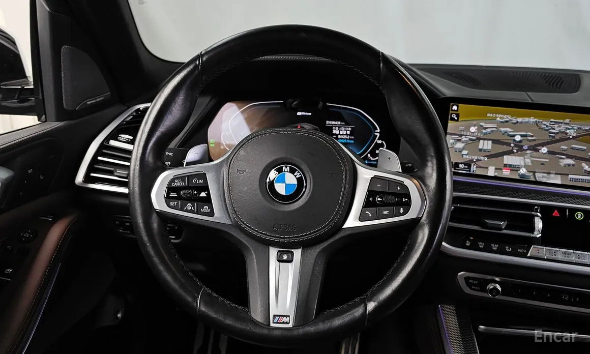 Фото 13 - BMW X5