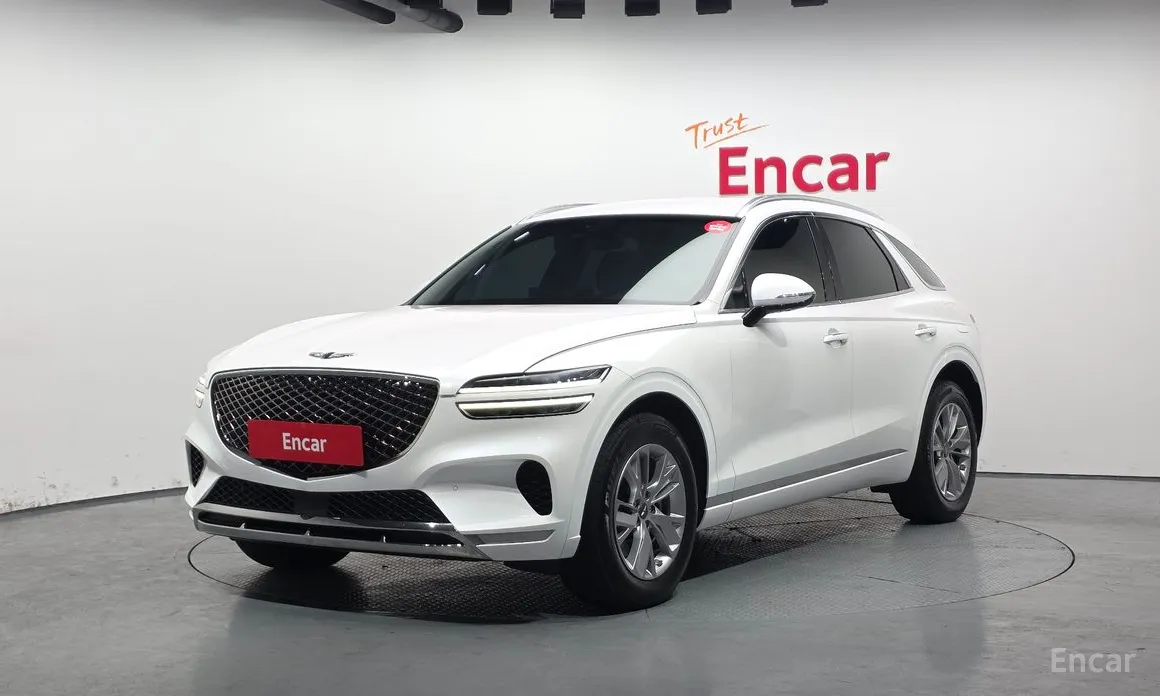 Фото 1 - Genesis GV70