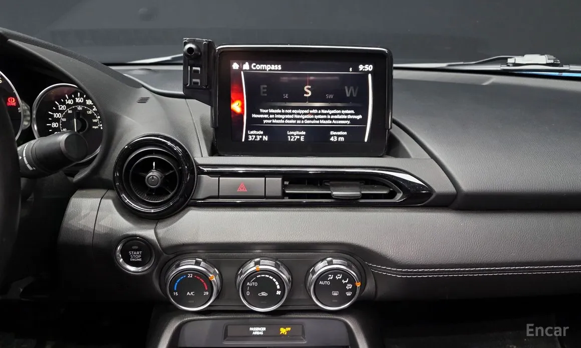 Фото 14 - Mazda MX-5 Miata