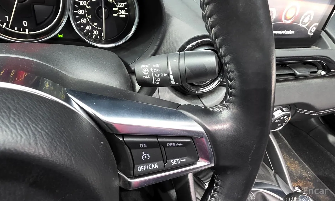 Фото 19 - Mazda MX-5 Miata